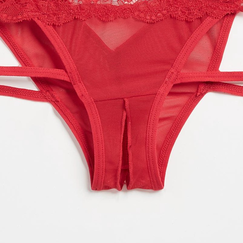 HONEYDEW INTIMATES MESH LACE HIPSTER WITH CRYSTALS OPEN CROTCH RED MEDIUM NWT